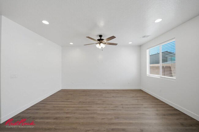 Building Photo - 2341 Siegel Ln
