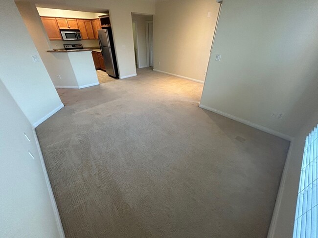 Building Photo - ADORABLE 2 BEDROOM 2 BATHROOM CONDO LOCATED IN A GATED COMMUNITY