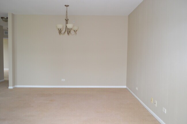 Building Photo - 10225 Camden Ln