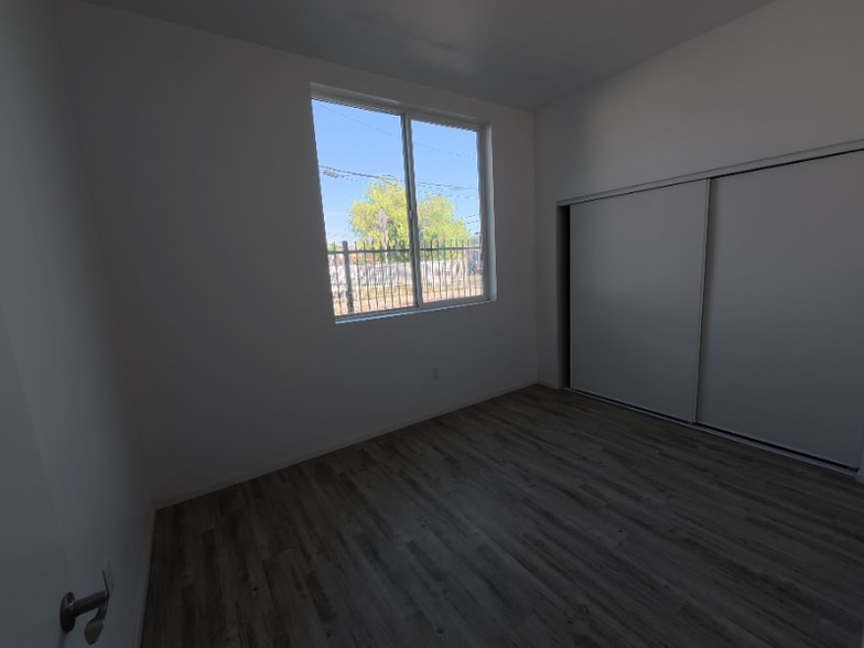 Building Photo - 10501 Wilmington Ave