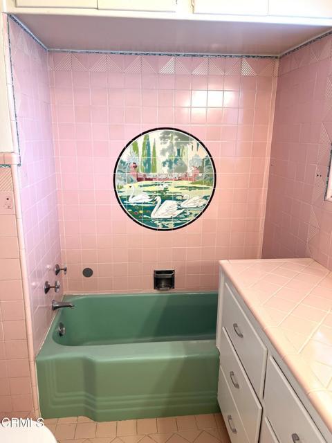 Building Photo - 350 W Lemon Ave