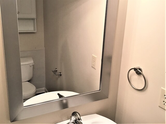 Building Photo - 6585 W Odessa Way