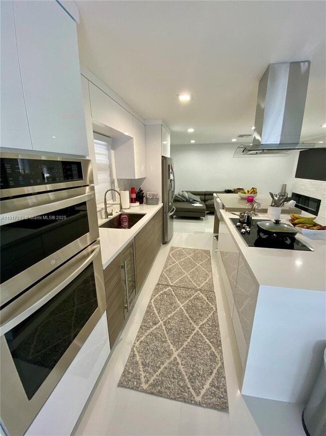 Building Photo - 14202 SW 111th Ln