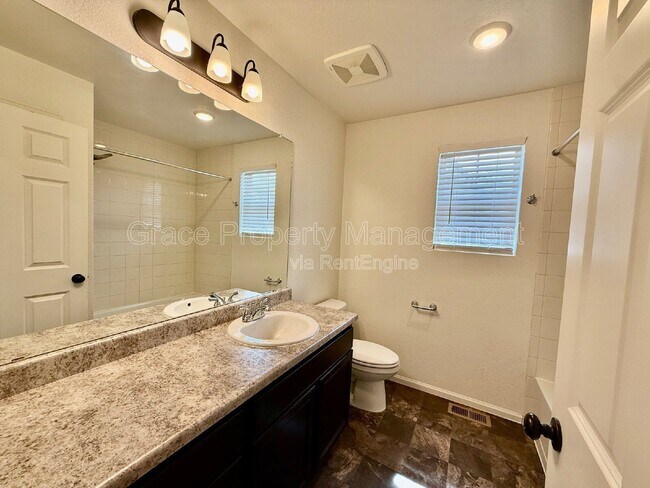 Building Photo - 10569 Waco St