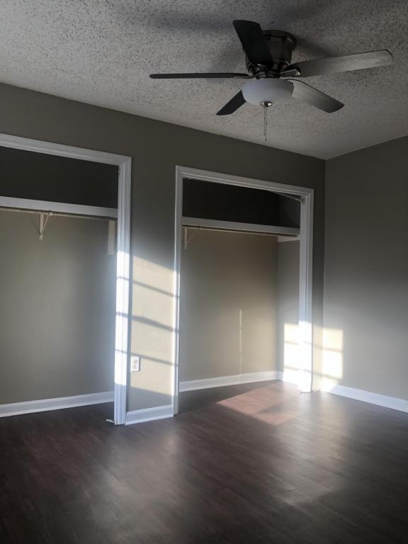 Building Photo - 11654 W Sherwood Meadow Ave