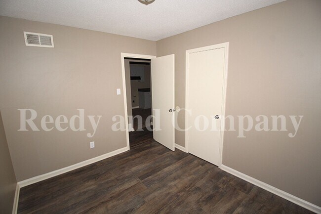 Building Photo - 3777 McCain Rd