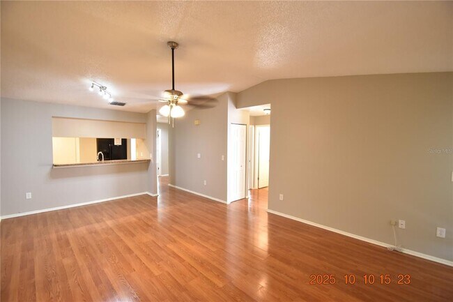 Building Photo - 2509 E Stanley Matthew Cir