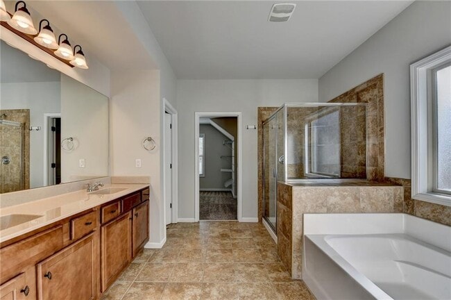 Building Photo - 4810 Haysboro Way