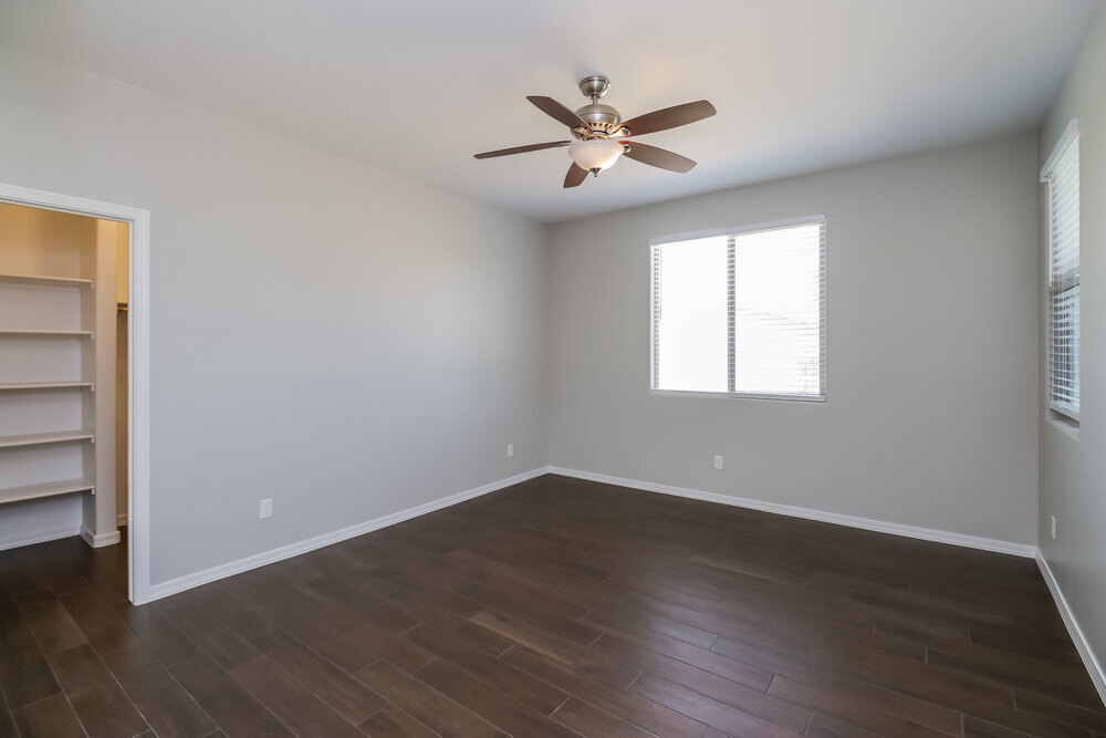 Building Photo - 1642 W Desert Spring Way