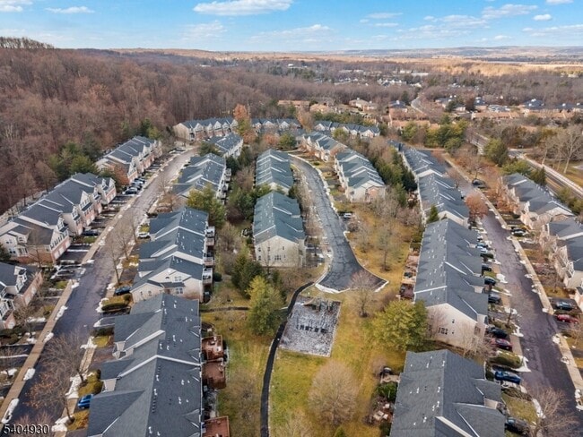 Building Photo - 30 Hoover Ave