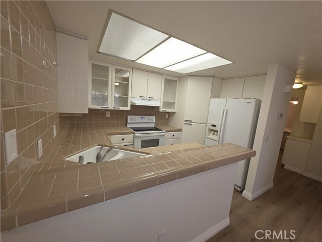 Building Photo - 19 Aruba St