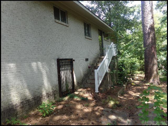 Building Photo - 12 Rosemont Dr