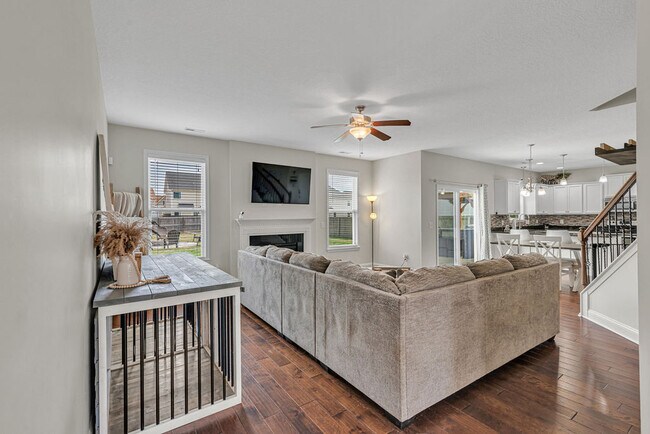 Building Photo - 301 Bear Run