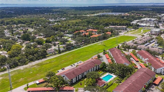 Building Photo - 2579 Countryside Blvd