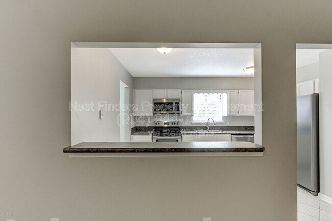 Building Photo - 4428 Pilgrim Way