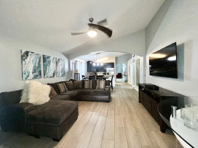 Building Photo - Lake Nona!! Spectacular 4X2 in Gated Nona Crest! All tile flooring!! 2 car garage! Move in April ...