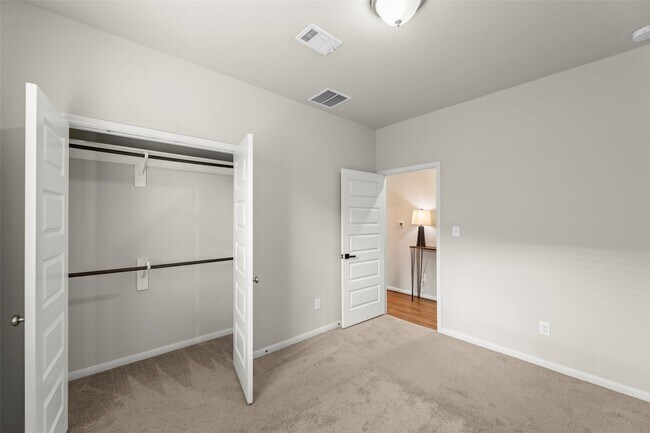 Building Photo - 14911 Spg Frst Ln