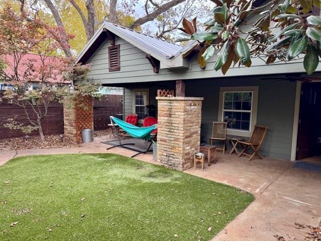 Building Photo - 4214 Bellvue Ave