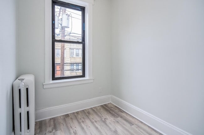 Building Photo - 311 64th St