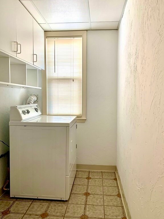 laundry hookups - 16 Church St