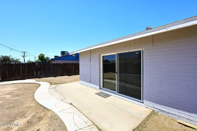 Building Photo - 4031 N 81st Ave