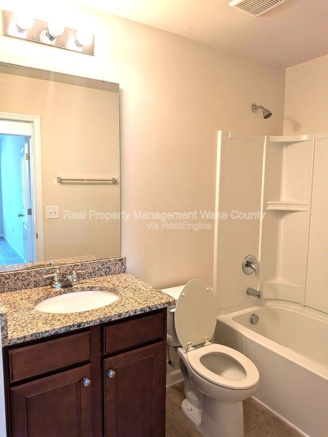 Building Photo - 205 Olivet Loop