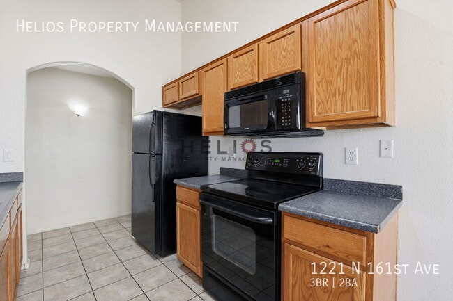 Building Photo - 1221 N 161st Ave