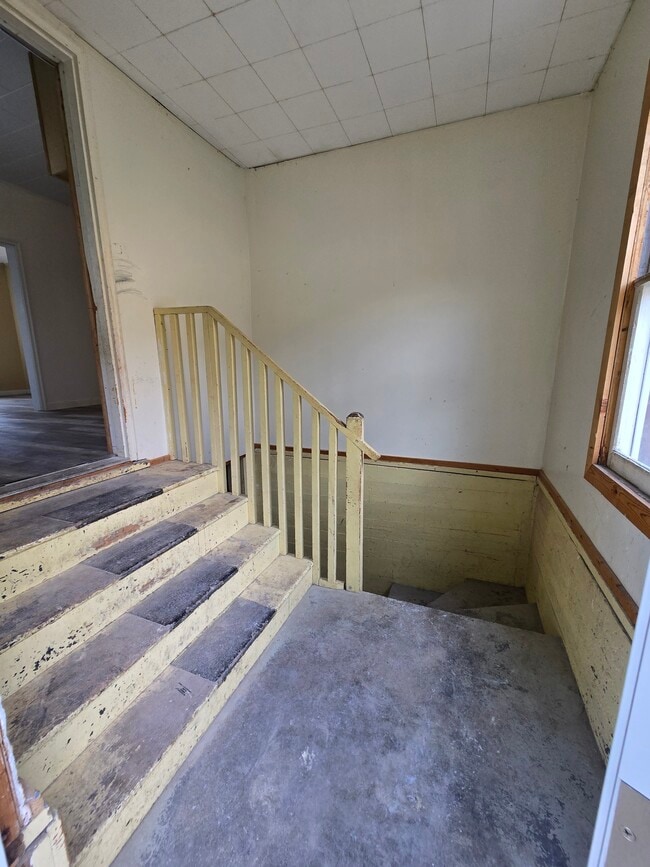 Building Photo - 507 Blaine St