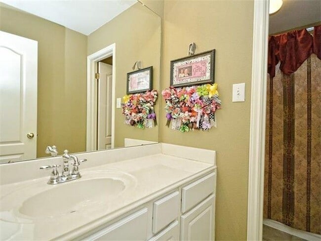 Building Photo - 4013 Galena Hills Dr.