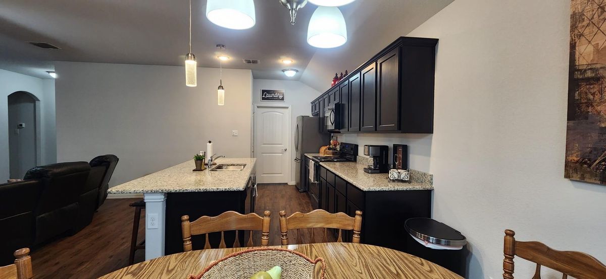 Building Photo - 2864 Pacifico Wy