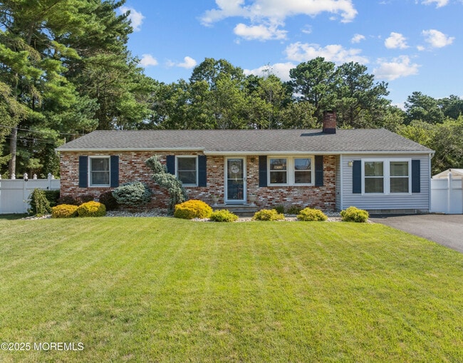 Primary Photo - 178 Cranberry Rd