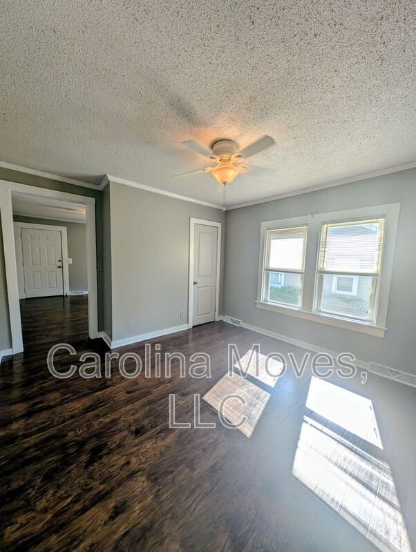 Building Photo - 403 McCrary St