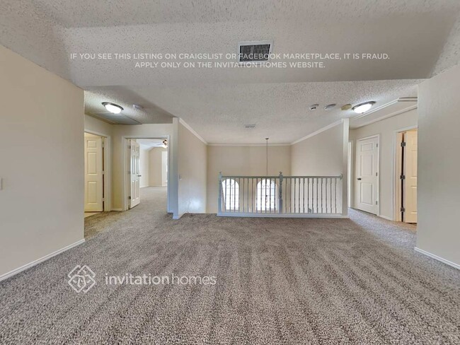Building Photo - 1804 Lacey Oak Ln