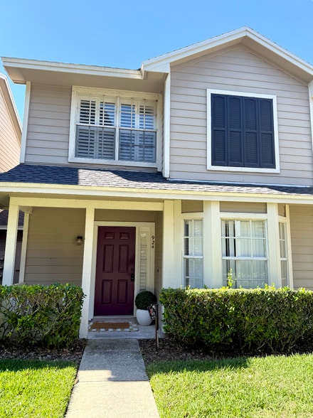 Front of house - 924 Tillery Way