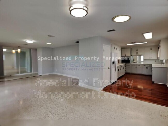 Building Photo - 1250 Henry Balch Dr