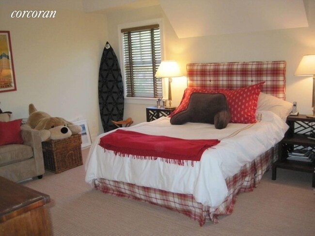 Building Photo - 97 Upper 7 Ponds Rd