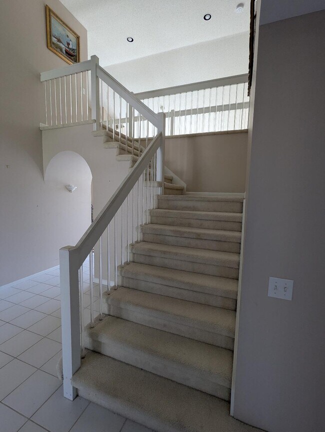 Building Photo - 20870 Balinski Dr