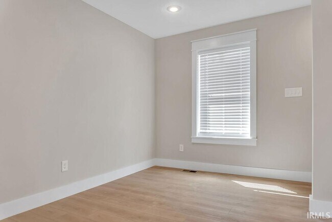 Building Photo - 717 S Henderson St