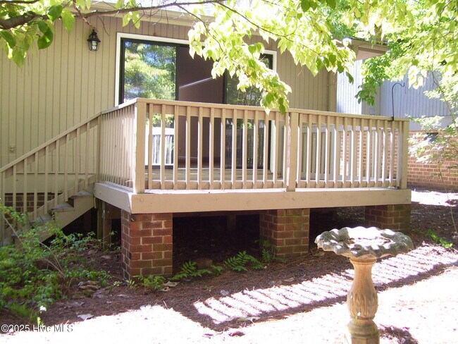 Building Photo - 261 Tall Trees Dr
