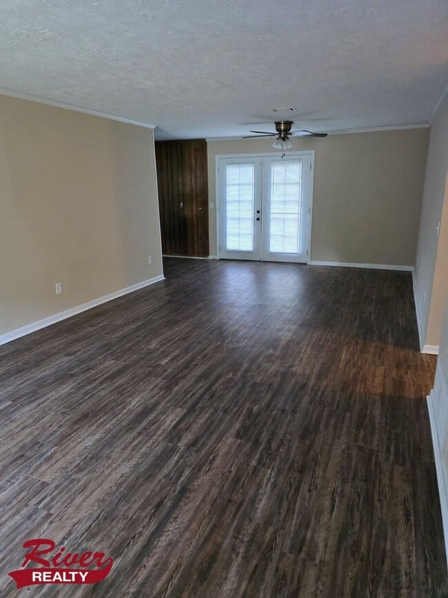 Building Photo - 3 Bedroom House in Hephzibah, Georgia