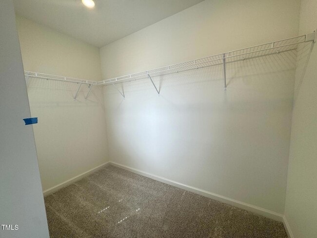 Building Photo - 701 Kerry Cattle Dr