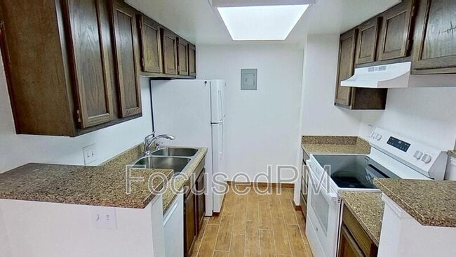 Building Photo - 4400 S Quebec St