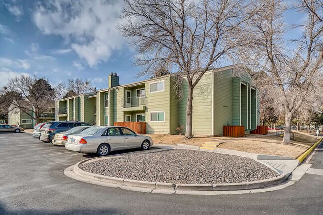 Building Photo - 2260 E Geddes Ave