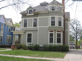 Building Photo - 533 Prospect Ave SE