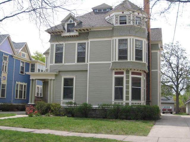 Building Photo - 533 Prospect Ave SE