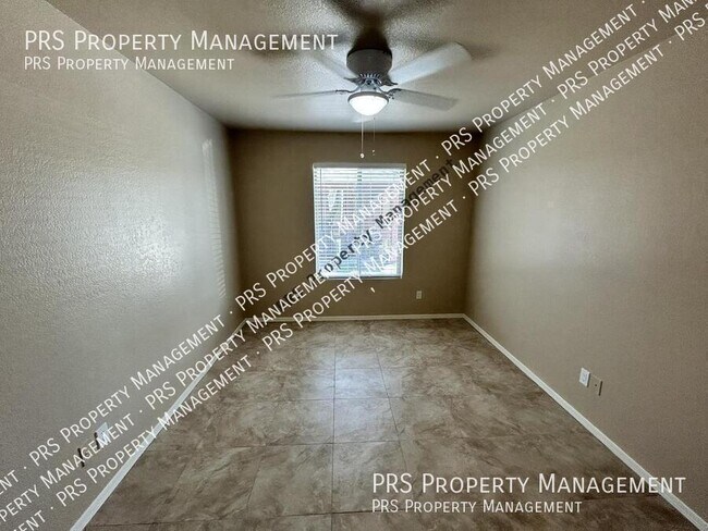 Building Photo - 551 S Lesueur-Unit 1