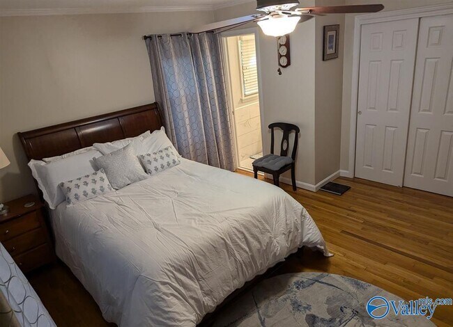 Building Photo - 2222 Matthews St SE