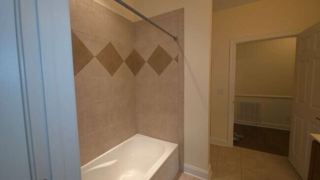 Building Photo - Resort Living. Fort Bragg Close. This is the One.