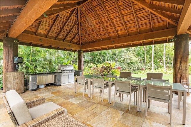 Building Photo - 1551 Ala Wai Blvd