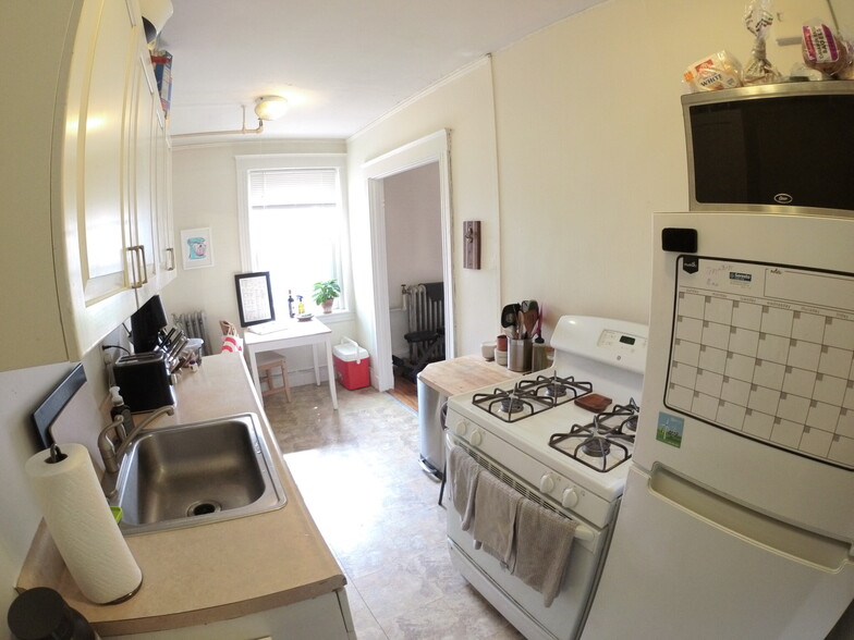 1615 Comm #2 - 1619 Commonwealth Ave